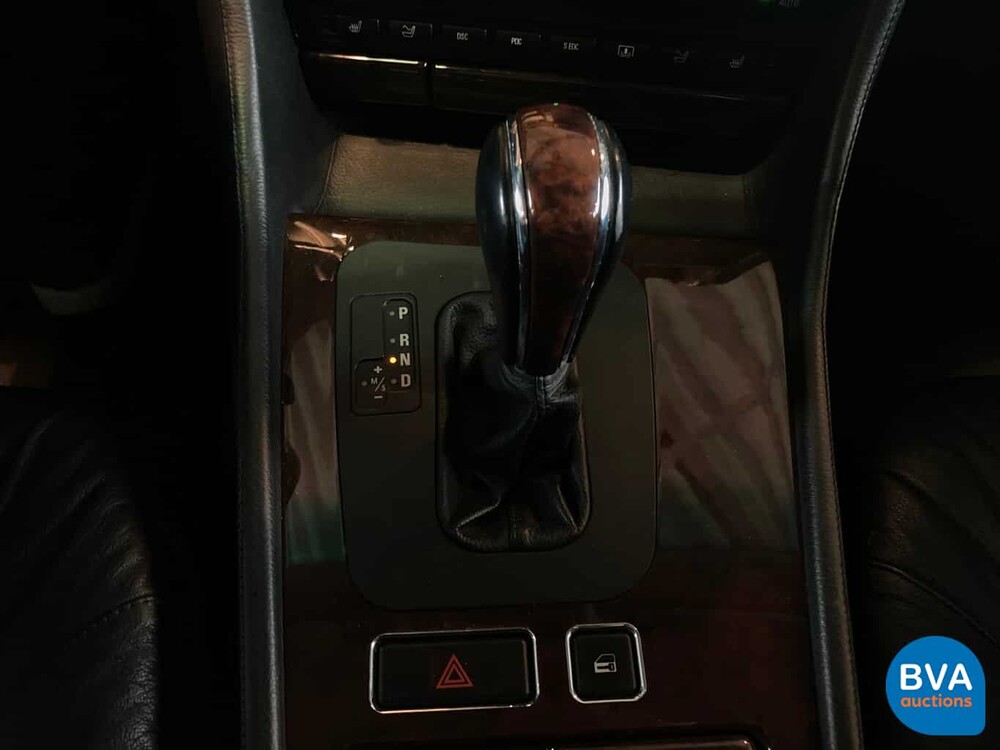 BMW 750iL L7 5.4 V12 Stretched 326 PS E38 1999.