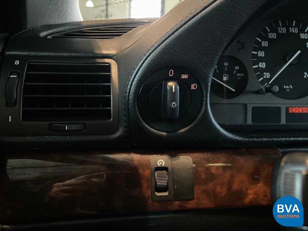 BMW 750iL L7 5.4 V12 Stretched 326 PS E38 1999.