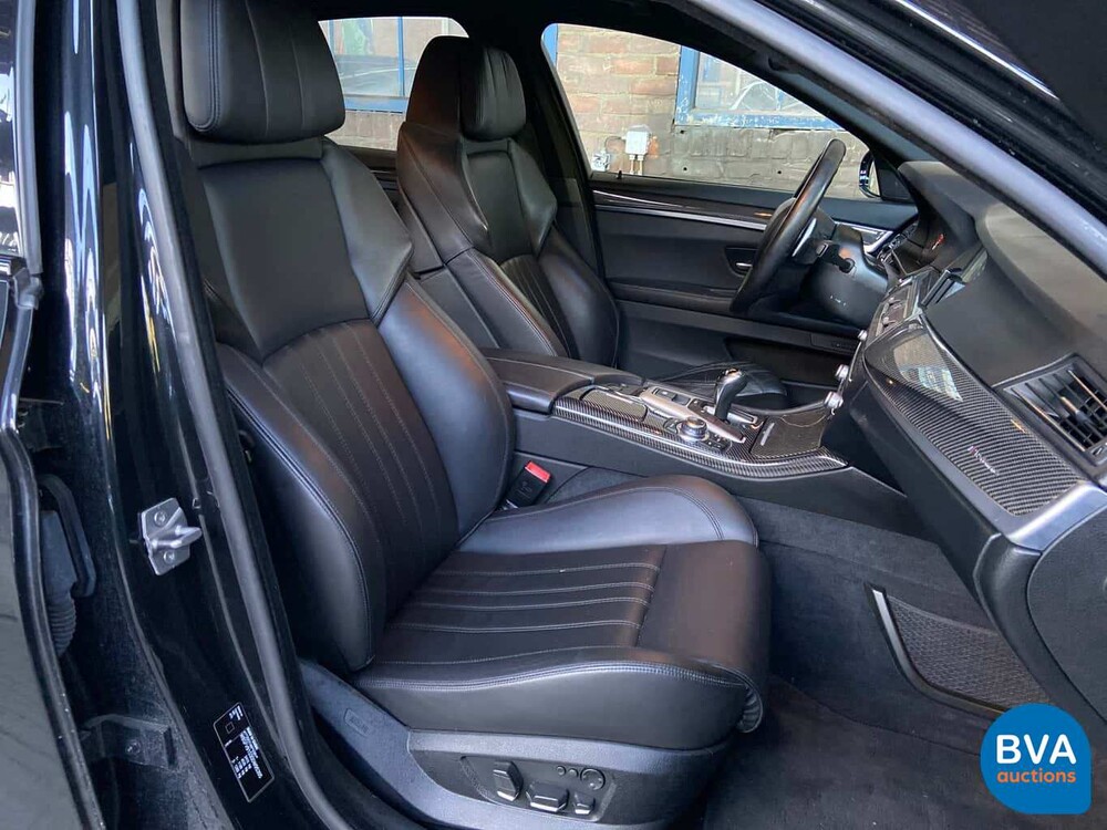 BMW M5 4.4 V8 800pk 5-serie 2013, 91-ZNN-7
