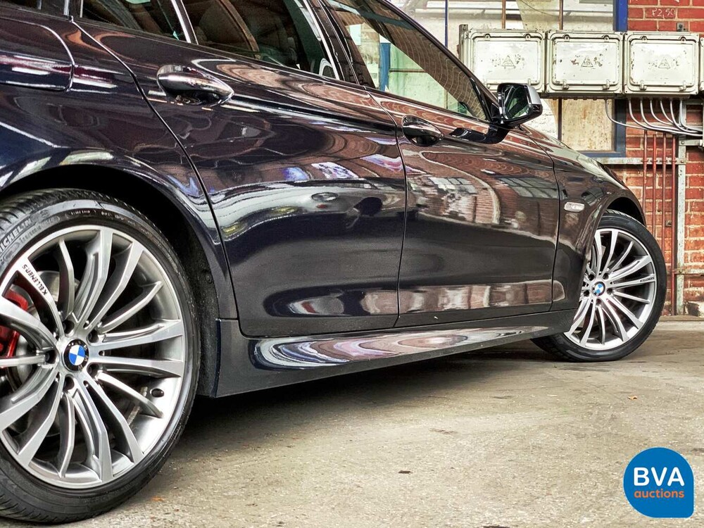 BMW M550d xDrive Touring 381pk/740Nm 5-Serie 2012, 7-SPP-52