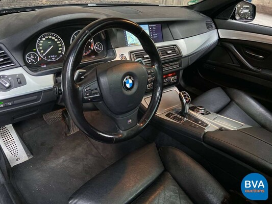 BMW M550d xDrive Touring 381pk/740Nm 5-Serie 2012, 7-SPP-52