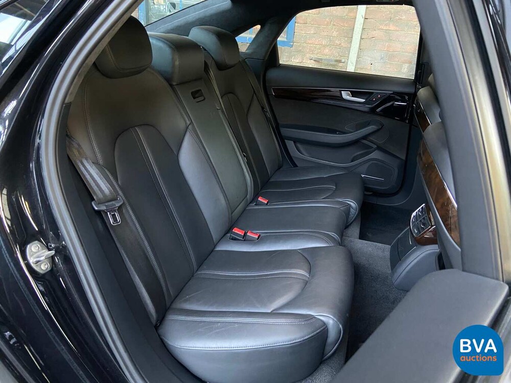 Audi A8 3.0 TDI Quattro Pro-Line+ 258pk 2015, RB-993-G