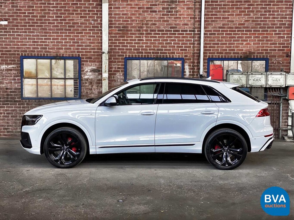 Audi Q8 50TDI Quattro S-line 286pk Black-Optic Pro Line S, TZ-164-R