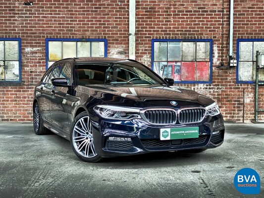 BMW 540d Touring xDrive M-Sport 2017 320pk -Garantie-, RT-068-K