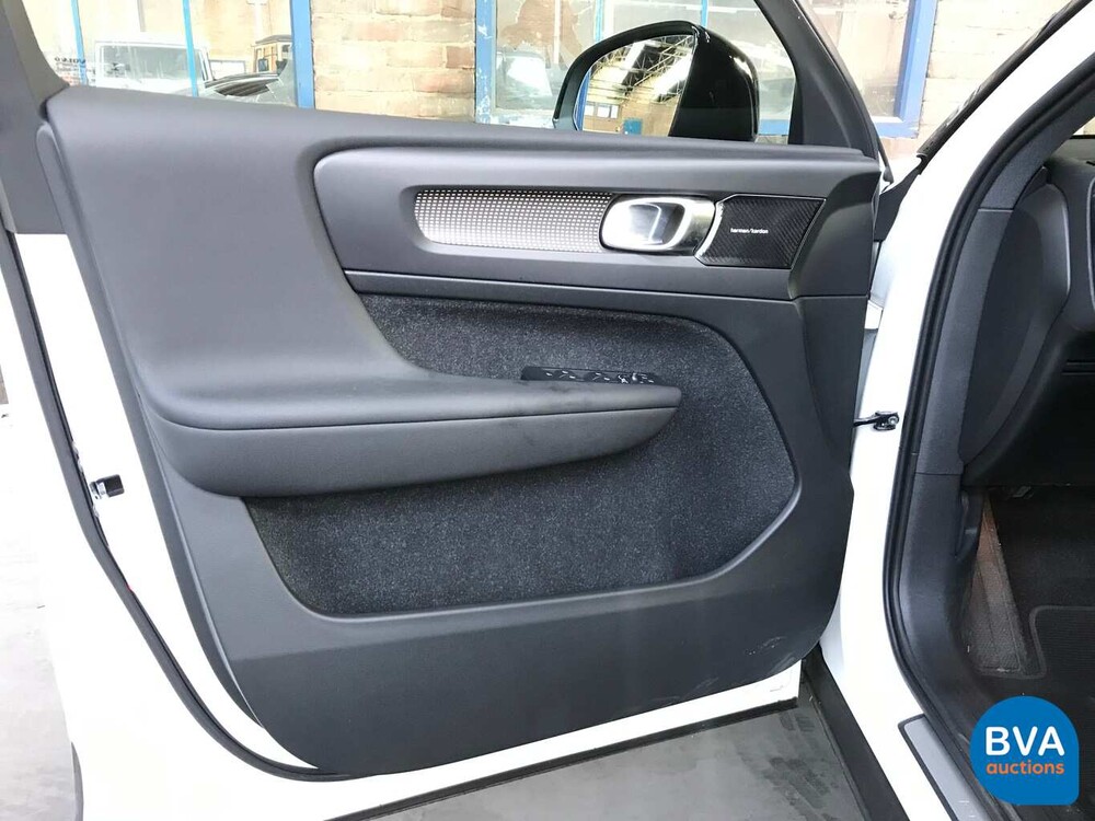Volvo XC40 R-Design T3 2020 -Org.-NL/1e eigenaar- 163pk, H-901-BJ
