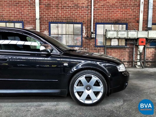 Audi S4 4.2 V8 Quattro Pro Line Sedan 344PK 2004