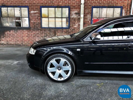 Audi S4 4.2 V8 Quattro Pro Line Sedan 344PK 2004