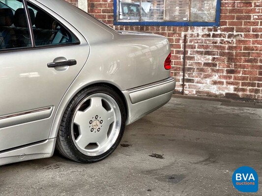 Mercedes-Benz E55 AMG 5.5 V8 354pk Youngtimer 1999