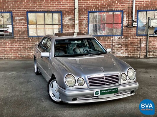 Mercedes-Benz E55 AMG 5.5 V8 354pk Youngtimer 1999