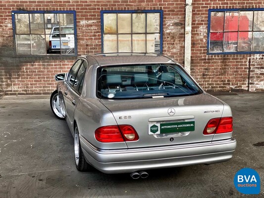 Mercedes-Benz E55 AMG 5.5 V8 354pk Youngtimer 1999