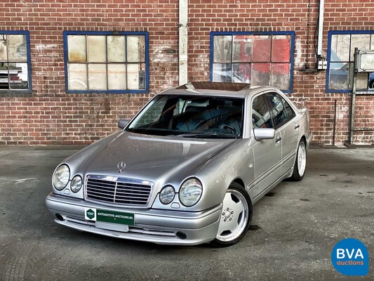 Mercedes-Benz E55 AMG 5.5 V8 354pk Youngtimer 1999