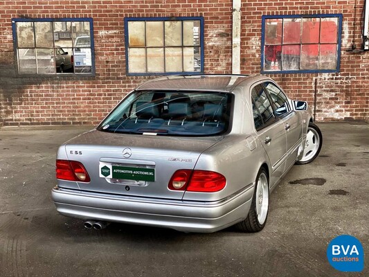 Mercedes-Benz E55 AMG 5.5 V8 354pk Youngtimer 1999