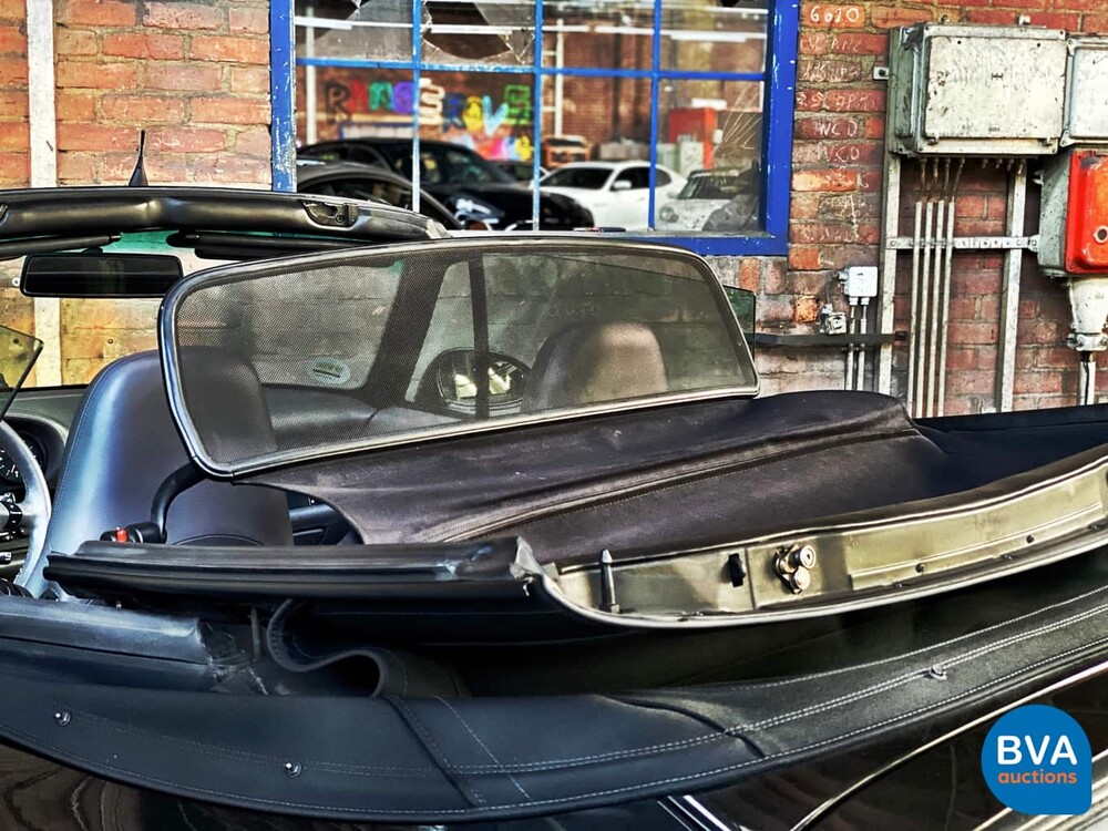 Porsche 911 Carrera Cabriolet 993 286pk 1996