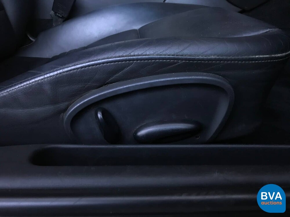 Porsche 911 Targa 3.6 320pk 2002