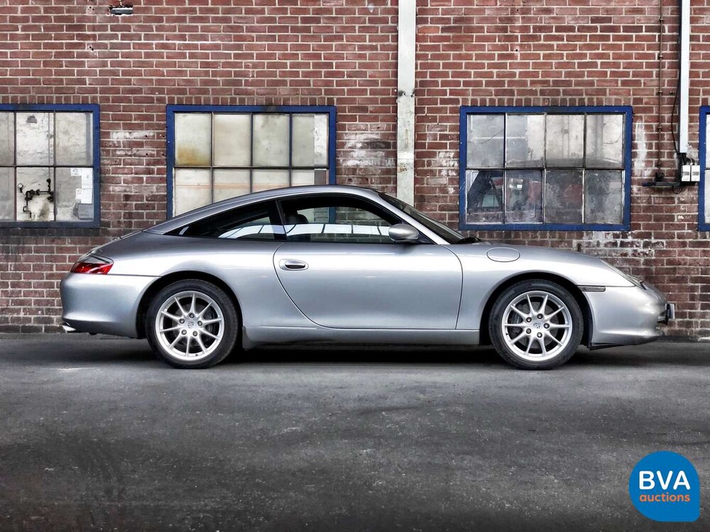 Porsche 911 Targa 3.6 320pk 2002