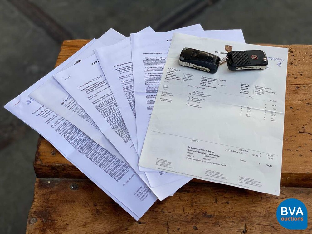 Porsche Cayenne 3.2 S 250pk -Orgineel NL- 2004, 17-NP-DK