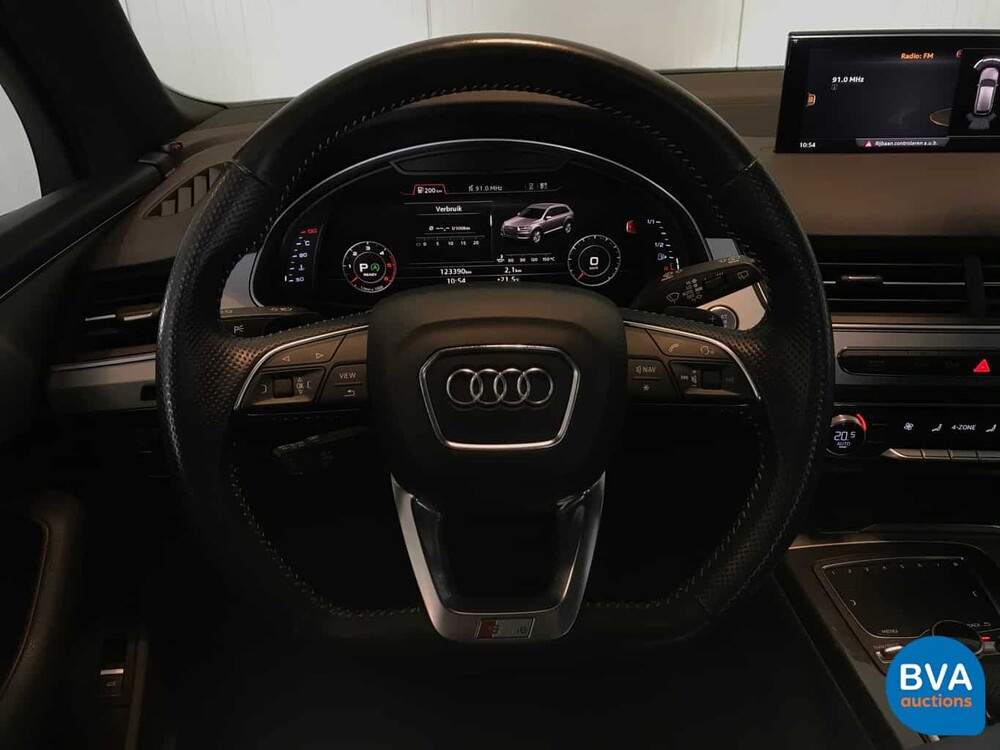 Audi Q7 3.0 TDI Quattro 7-Sitzer 272 PS 2015, HD-633-H.