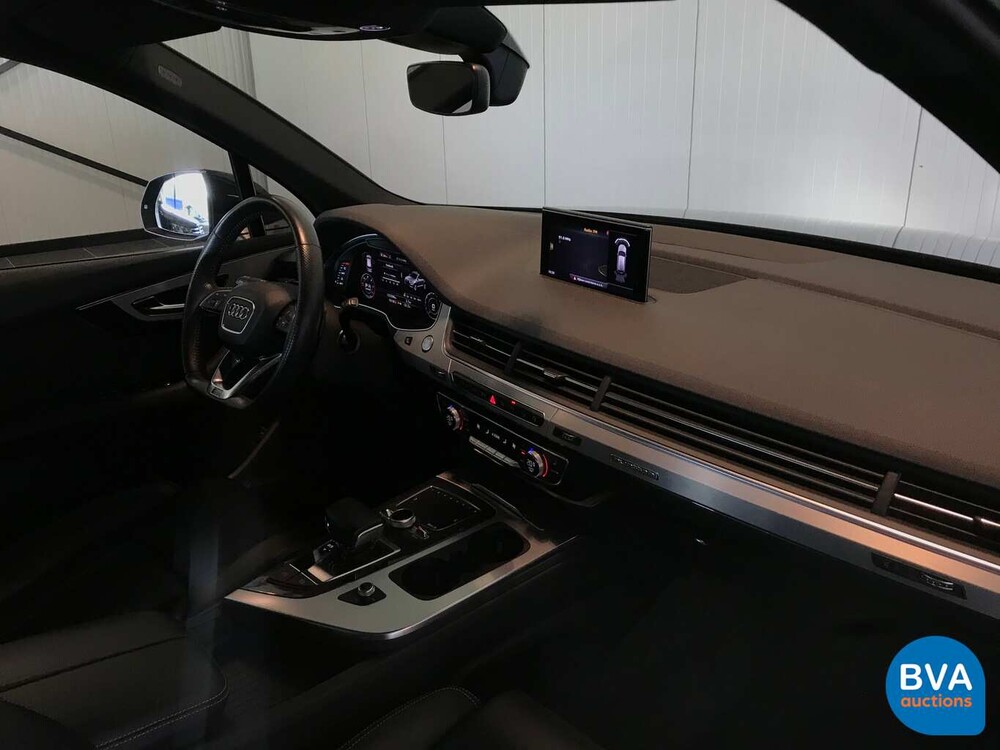 Audi Q7 3.0 TDI Quattro 7-Sitzer 272 PS 2015, HD-633-H.