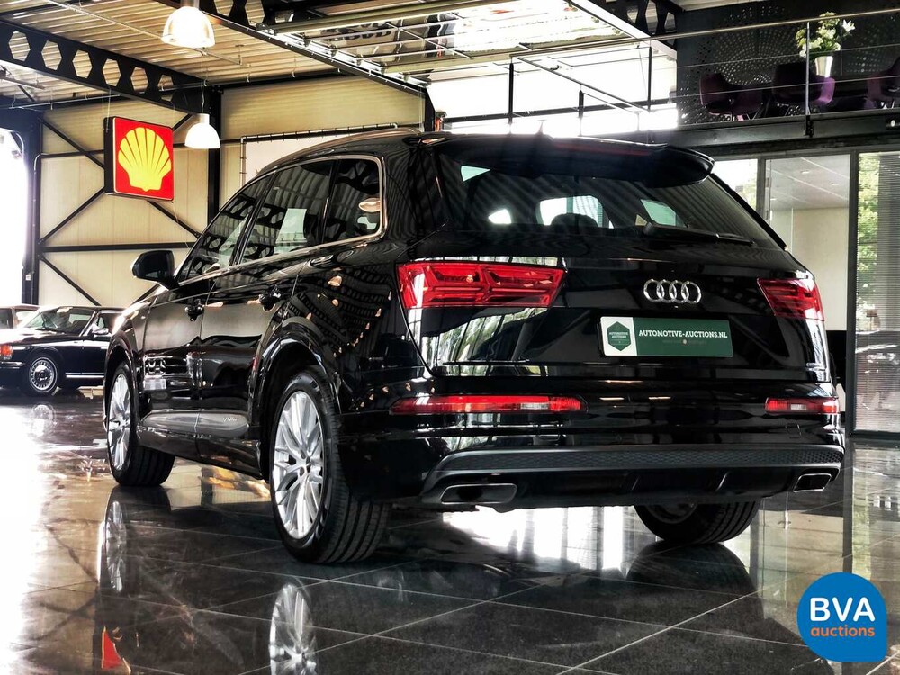 Audi Q7 3.0 TDI Quattro 7-Sitzer 272 PS 2015, HD-633-H.