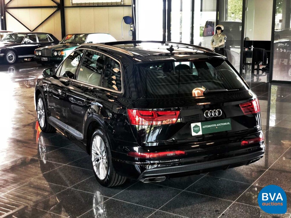 Audi Q7 3.0 TDI Quattro 7-Sitzer 272 PS 2015, HD-633-H.