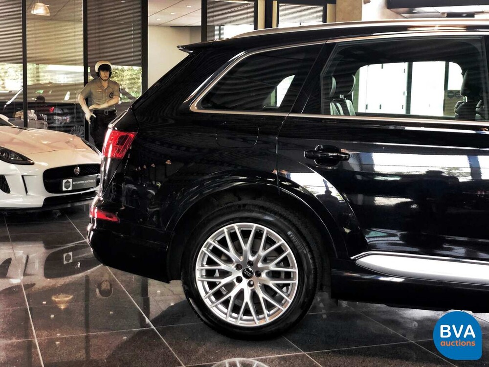 Audi Q7 3.0 TDI Quattro 7-Sitzer 272 PS 2015, HD-633-H.