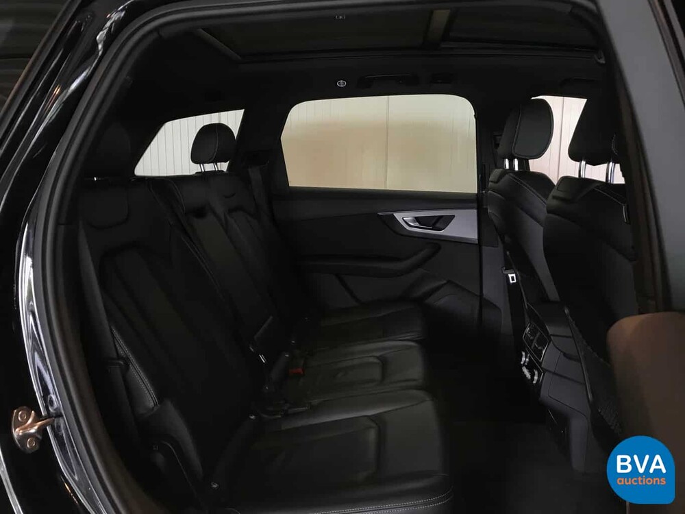 Audi Q7 3.0 TDI Quattro 7-Sitzer 272 PS 2015, HD-633-H.