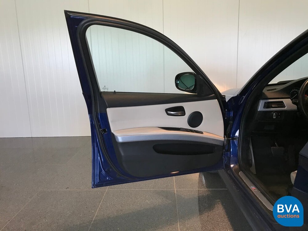 BMW 335i Touring 306 PS 3er 2010 E91, 74-TDH-3.