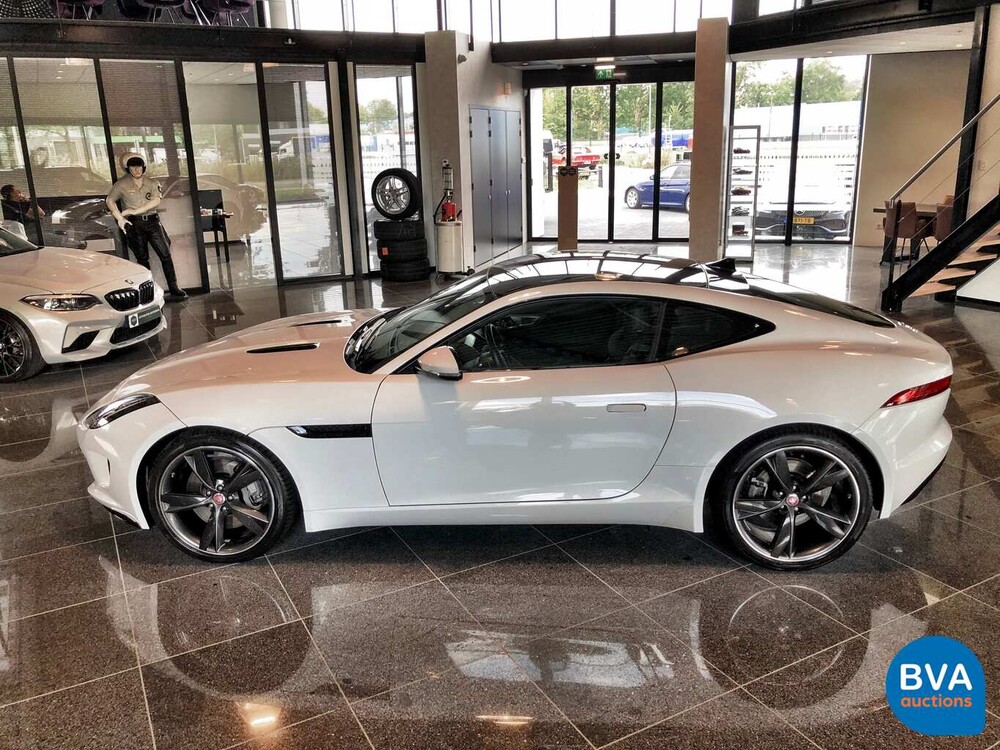 Jaguar F-Typ 3.0 V6 Coupé 340 PS 2017 Original NL, PD-713-N.
