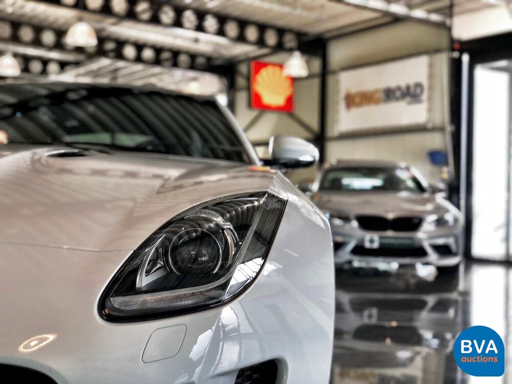 Jaguar F-Typ 3.0 V6 Coupé 340 PS 2017 Original NL, PD-713-N.
