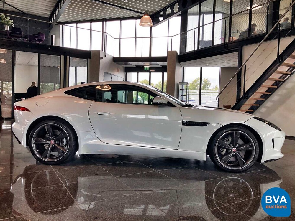 Jaguar F-Typ 3.0 V6 Coupé 340 PS 2017 Original NL, PD-713-N.