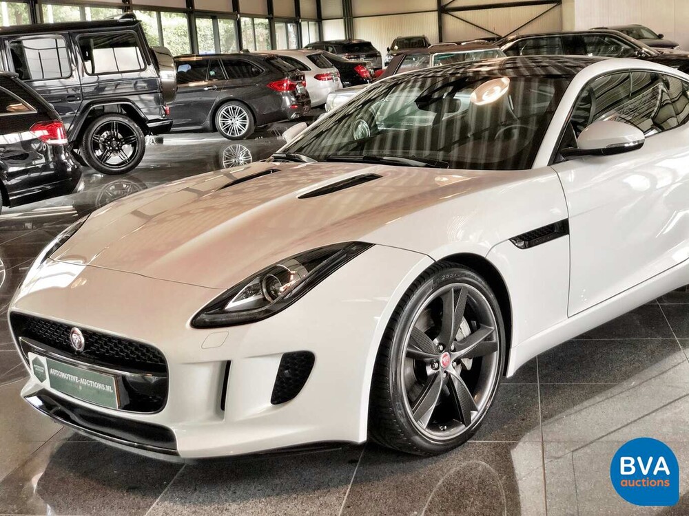 Jaguar F-Typ 3.0 V6 Coupé 340 PS 2017 Original NL, PD-713-N.
