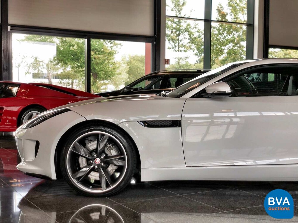 Jaguar F-Typ 3.0 V6 Coupé 340 PS 2017 Original NL, PD-713-N.