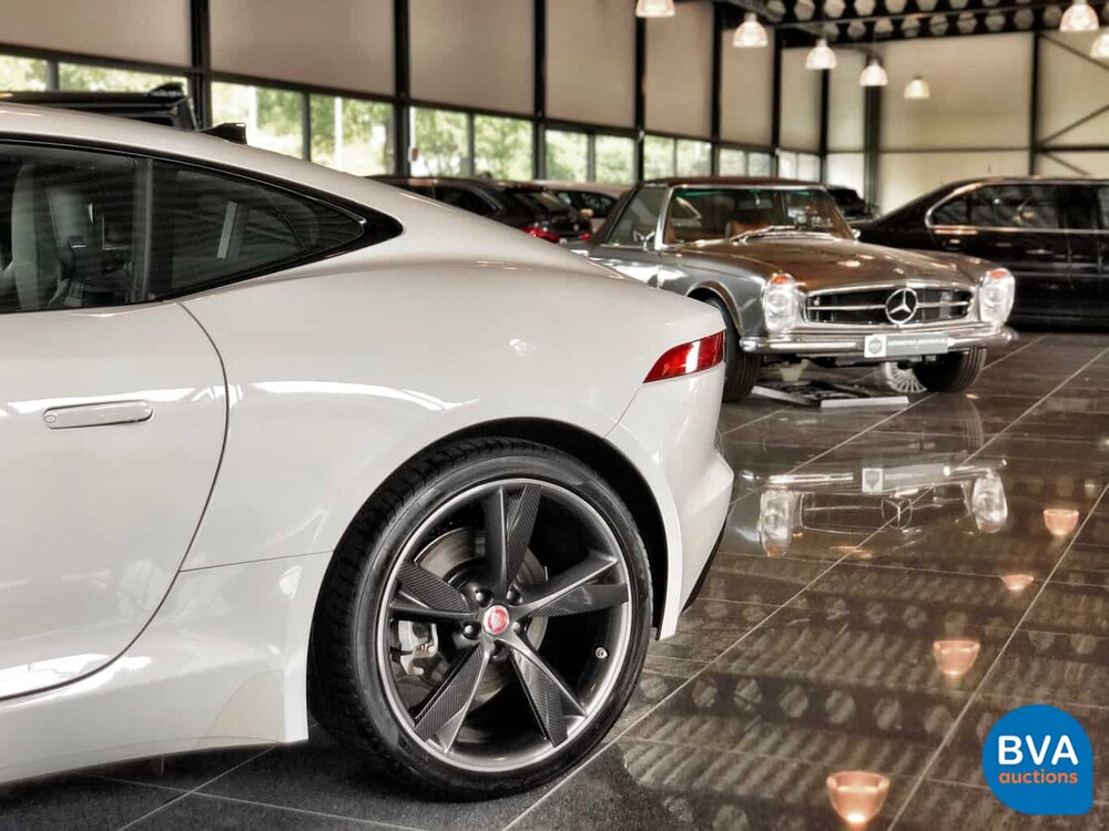 Jaguar F-Typ 3.0 V6 Coupé 340 PS 2017 Original NL, PD-713-N.