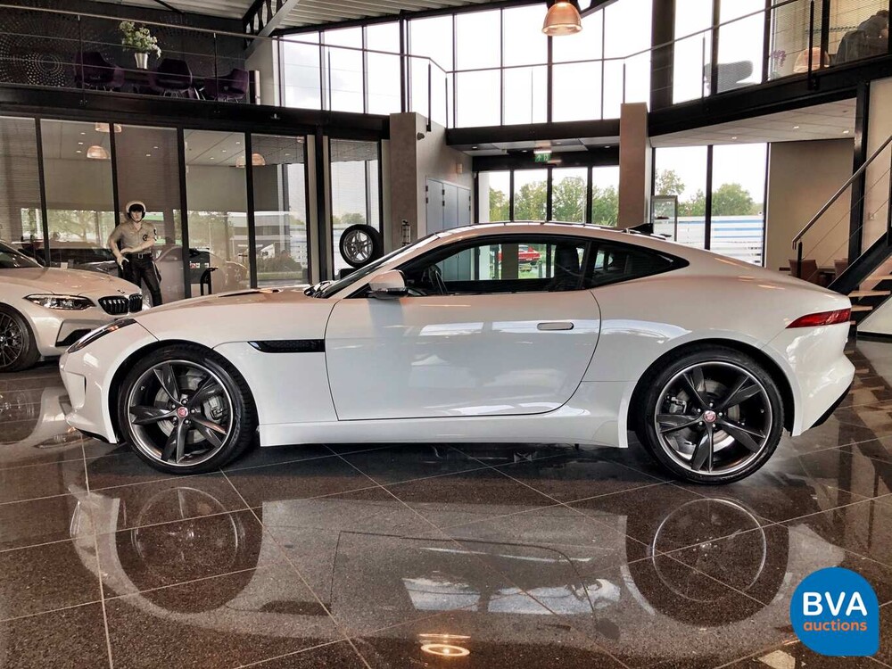 Jaguar F-Typ 3.0 V6 Coupé 340 PS 2017 Original NL, PD-713-N.