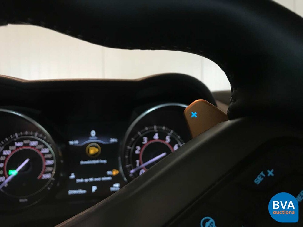 Jaguar F-Typ 3.0 V6 Coupé 340 PS 2017 Original NL, PD-713-N.