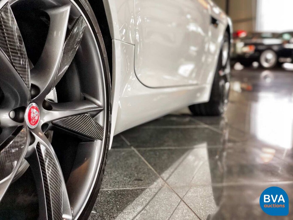 Jaguar F-Typ 3.0 V6 Coupé 340 PS 2017 Original NL, PD-713-N.