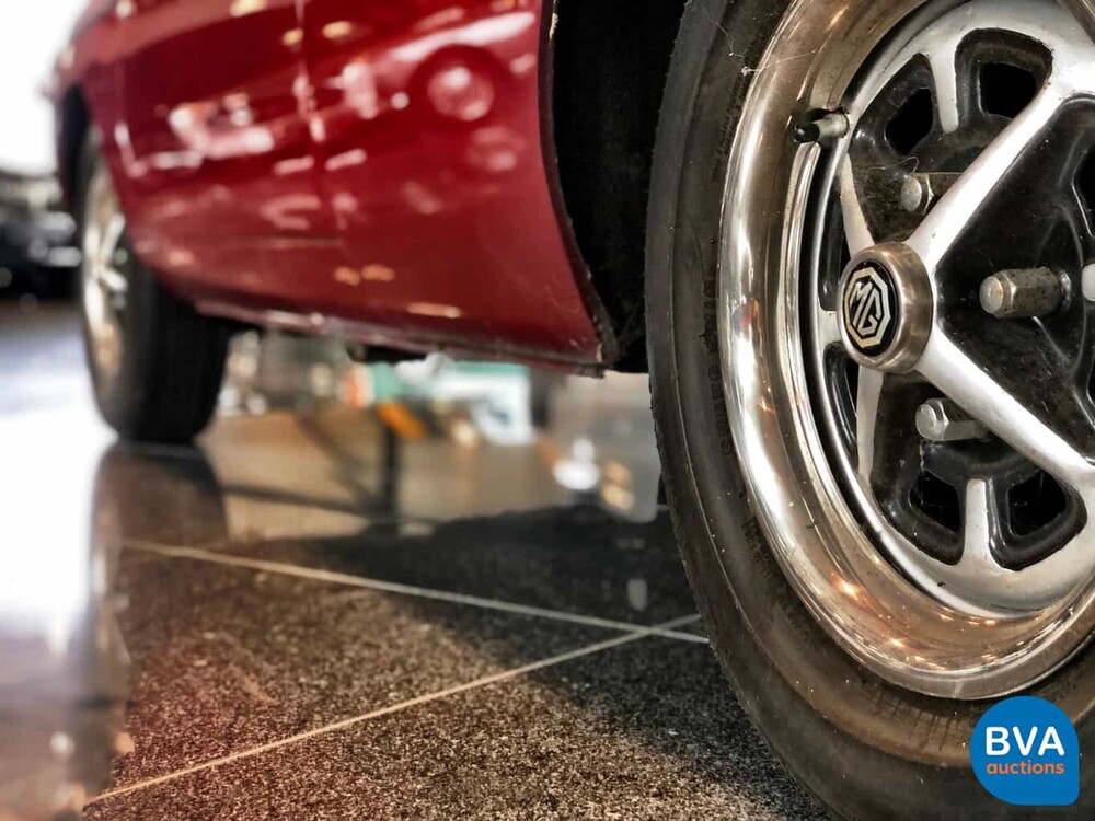 MG B Tourner 1.8 USA 1976, JB-SP-82.