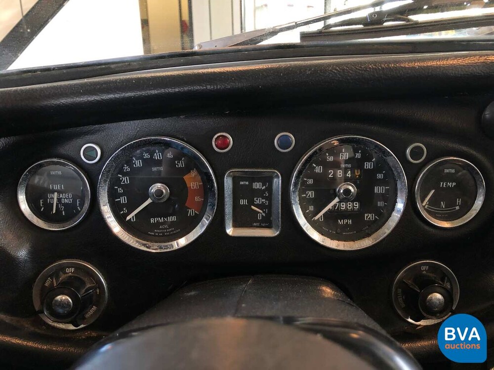 MG B Tourner 1.8 USA 1976, JB-SP-82.