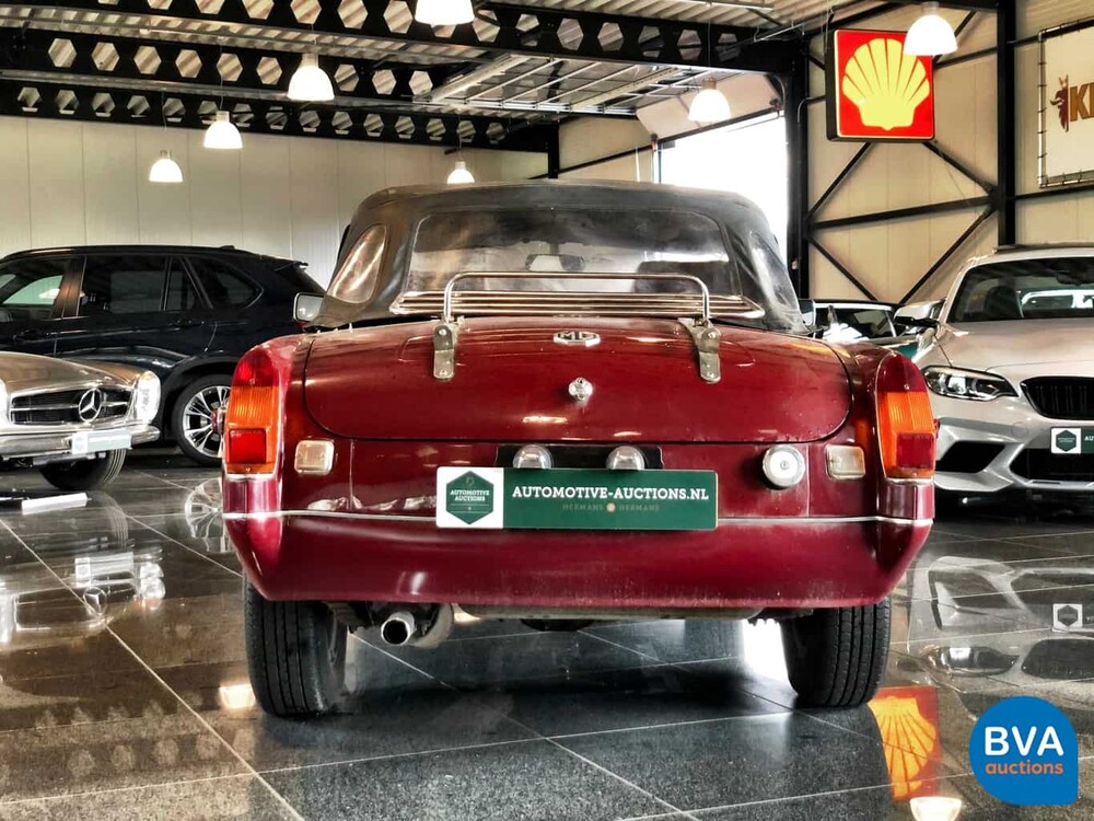 MG B Tourner 1.8 USA 1976, JB-SP-82.