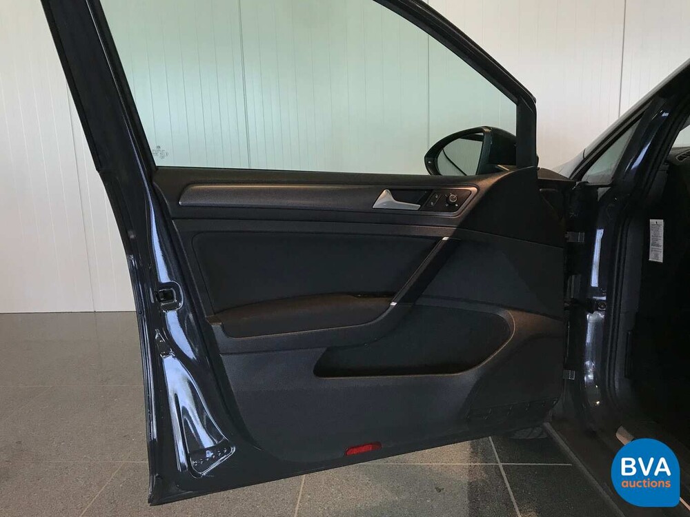 Volkswagen Golf Variante 1.2 TSI 2015, KJ-264-G.