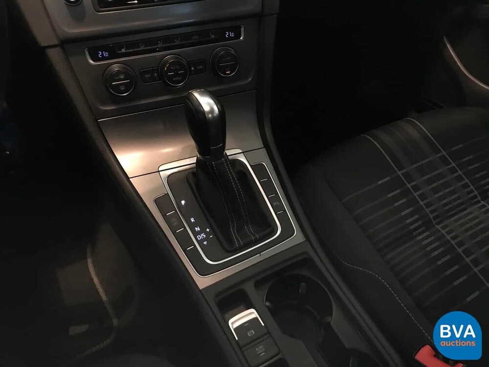 Volkswagen Golf Variante 1.2 TSI 2015, KJ-264-G.