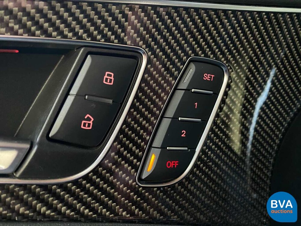 Audi RS6 Avant 560pk Dynamic+ Quattro 4.0TFSI CARBON, JF-530-N