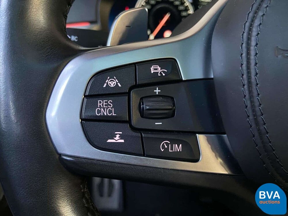 BMW 540d Touring xDrive M-Sport 2017 320pk -Garantie-, RT-068-K