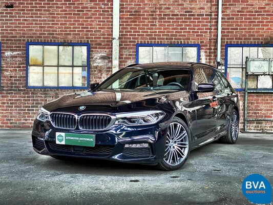 BMW 540d Touring xDrive M-Sport 2017 320pk -Garantie-, RT-068-K