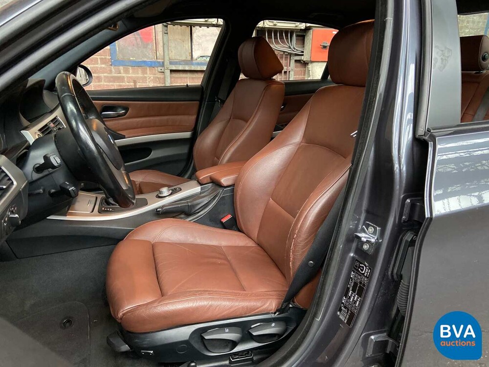 BMW 3-Serie 320I Graphite 150pk Steptronic6 -Org. NL-, 93-TF-TJ