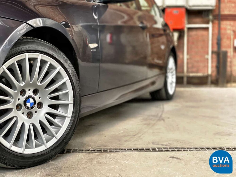 BMW 3-Serie 320I Graphite 150pk Steptronic6 -Org. NL-, 93-TF-TJ