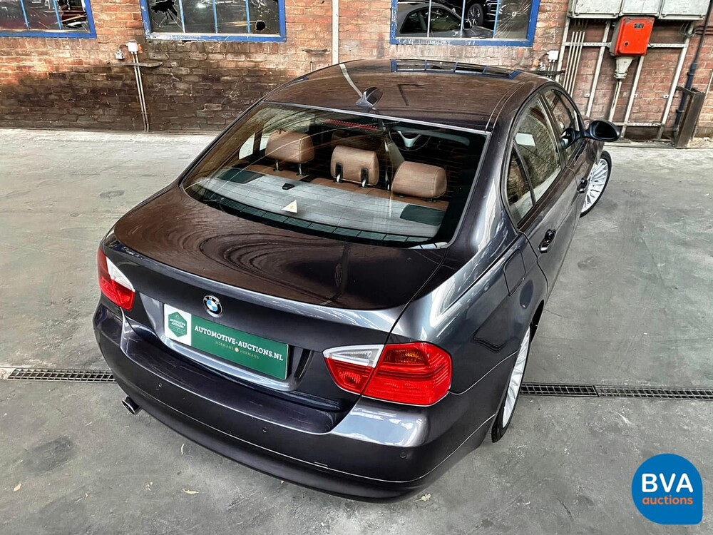 BMW 3-Serie 320I Graphite 150pk Steptronic6 -Org. NL-, 93-TF-TJ