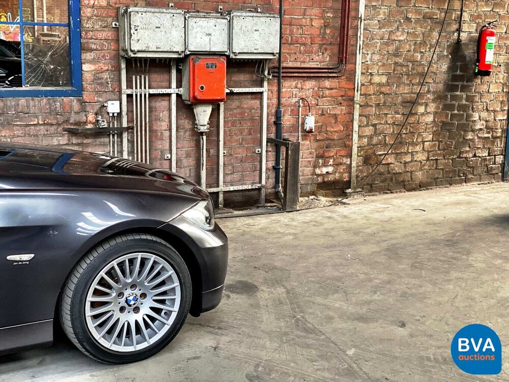 BMW 3-Serie 320I Graphite 150pk Steptronic6 -Org. NL-, 93-TF-TJ