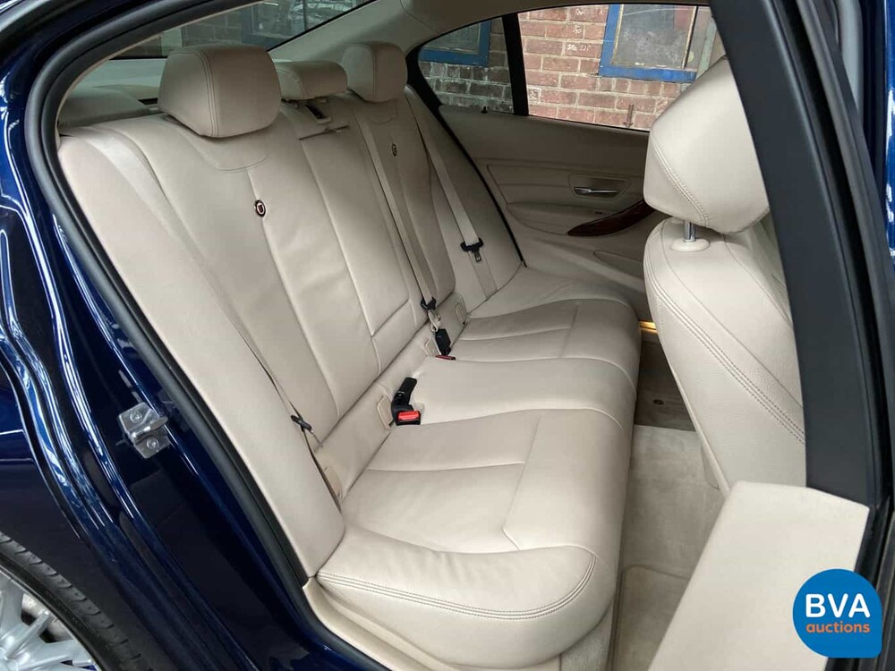 BMW Alpina B3 Bi-Turbo Sedan F30 xDrive Akrapovic 409pk 2013, NL-kenteken