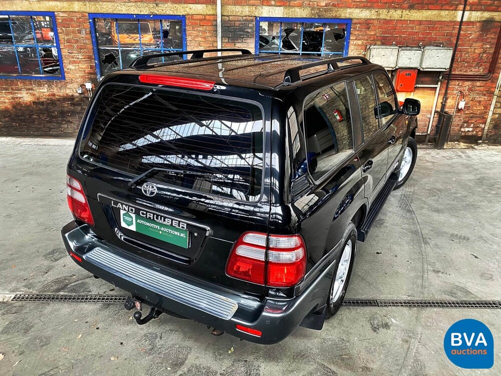 Toyota Land Cruiser 100 4.2 D 204pk Grijs Kenteken 2005, V-321-FN